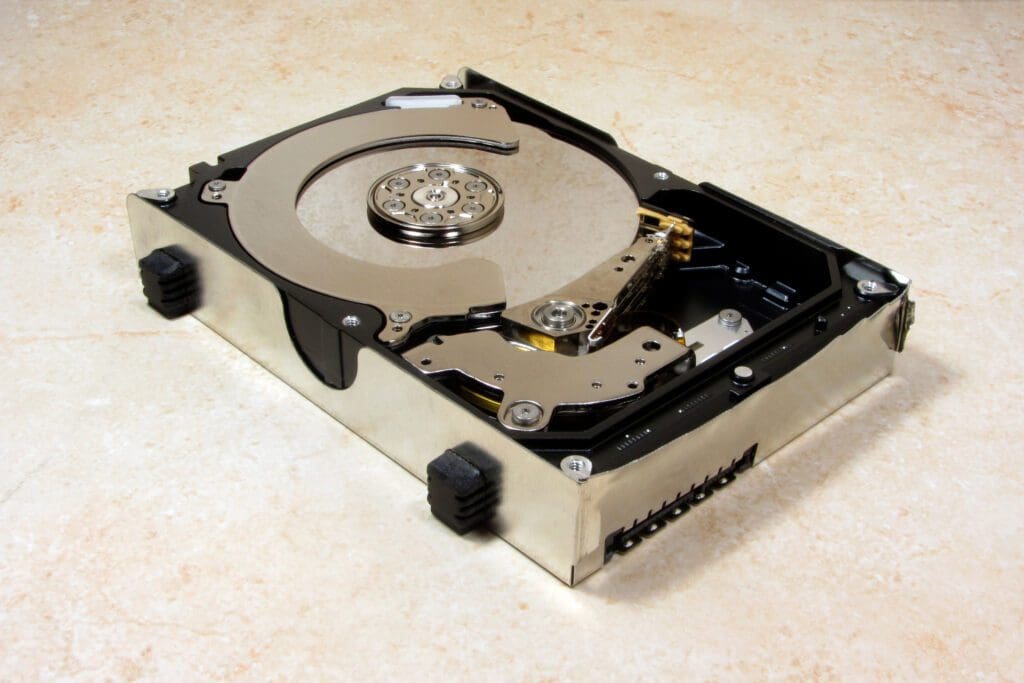 Wir reparieren Ihre Festplatte, beheben Festplatten Fehler und retten Ihre Daten